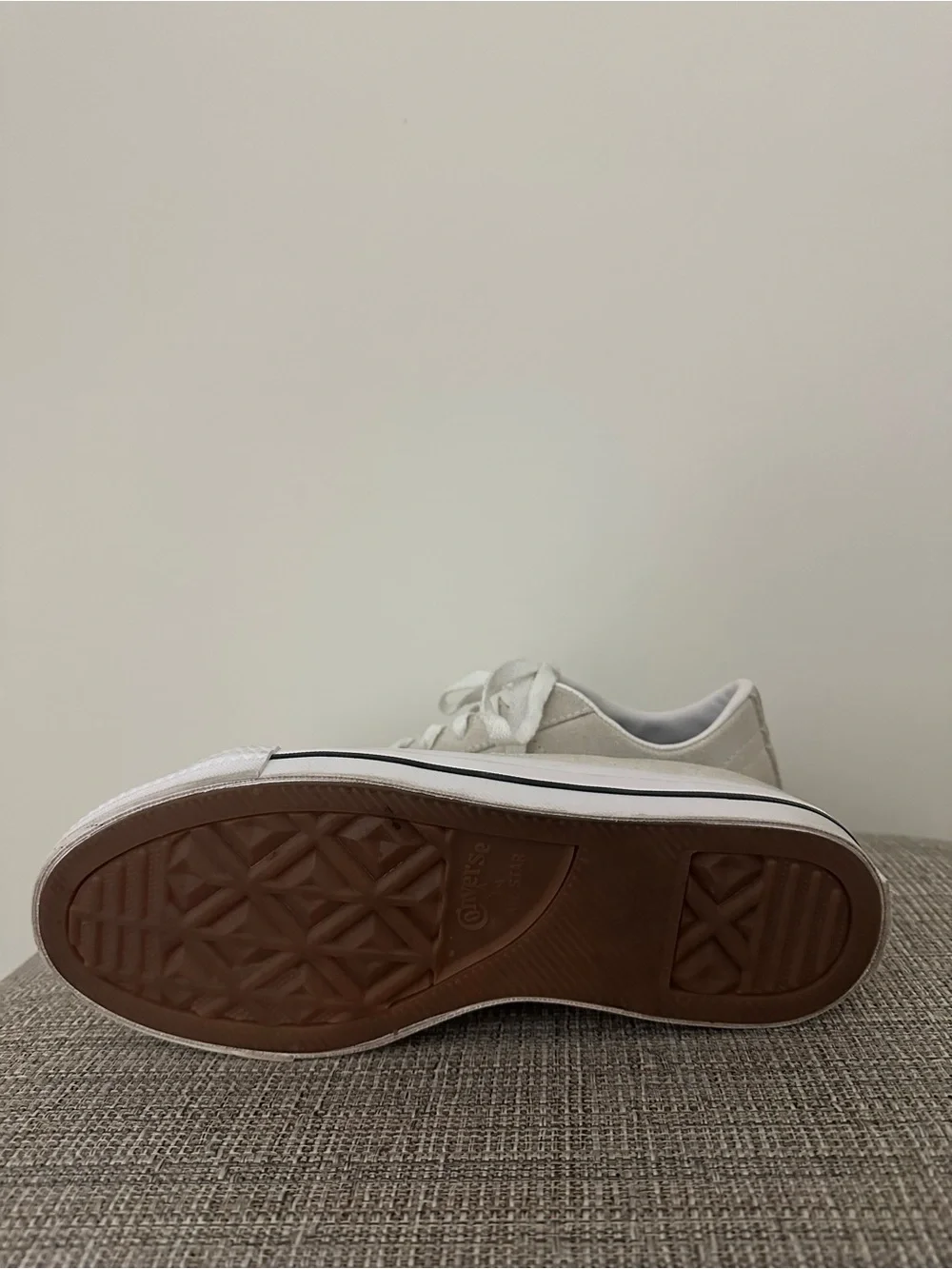 Converse One Star Low Top Sneakers in Beige with Black Star
